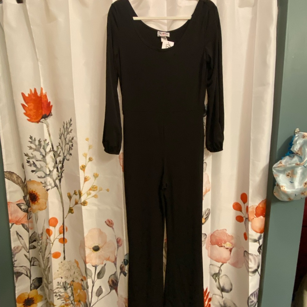 Urban Rose Black Long Sleeve Top